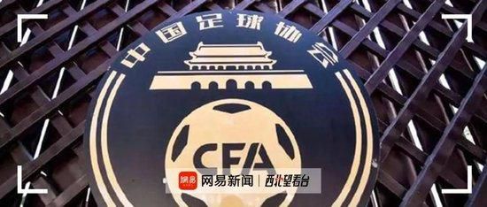腹肌男孩自愈打桩西装