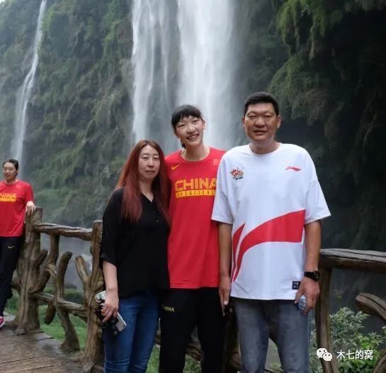 突袭2暴徒国语免费版在线观看