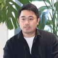 日韩美女在线