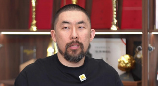 亚洲欧美国产另类首页